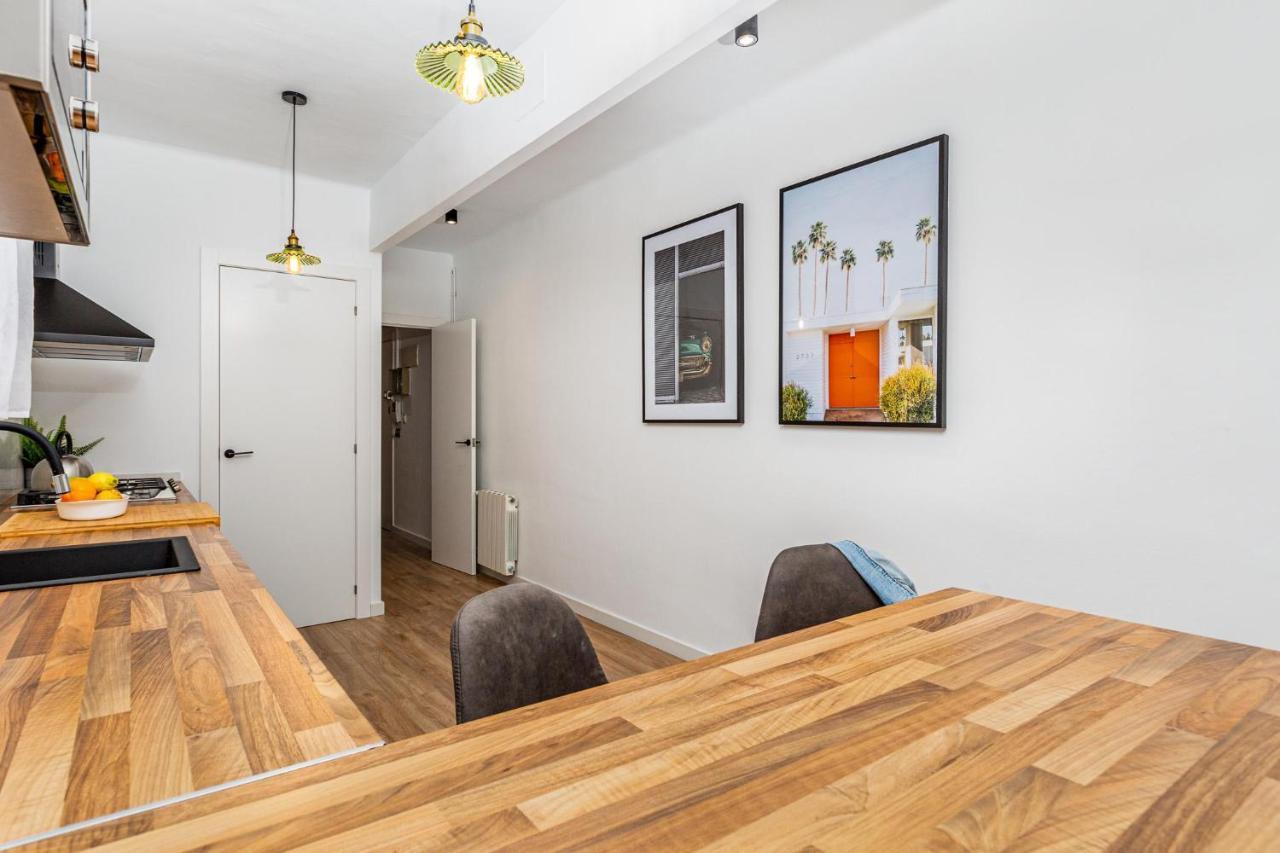 Simply Stunning - Hidden Gem, Heart Of Poble Sec Apartment Barcelona Ngoại thất bức ảnh