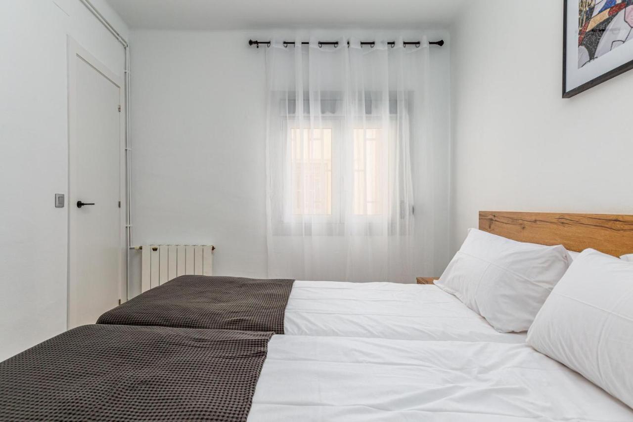 Simply Stunning - Hidden Gem, Heart Of Poble Sec Apartment Barcelona Ngoại thất bức ảnh